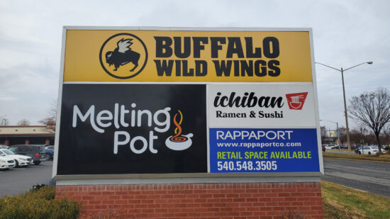A monument sign featuring Buffalo Wild Wings, Melting Pot, Ichiban Ramen & Sushi, and a retail space available for rent, created by Distinct Sign Solutions (DSS).