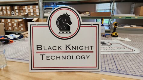 Photo of custom blade sign for company in Fredericksburg, VA. Sign was manufactured & installed by Distinct Sign Solutions in Fredericksburg, VA