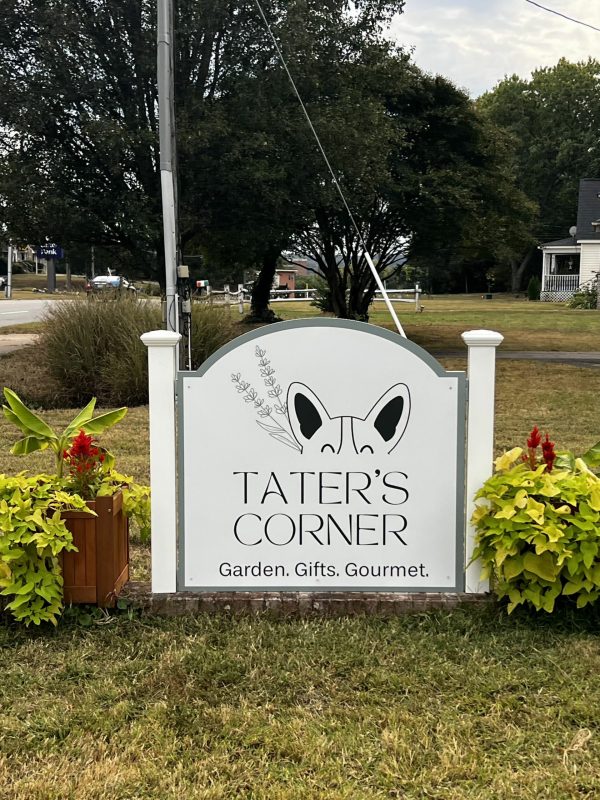 Tater’s Corner’s monument sign