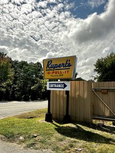 Rupert's U-Pull It partnered with Distinct Sign Solutions for Pylon sign in Stafford.