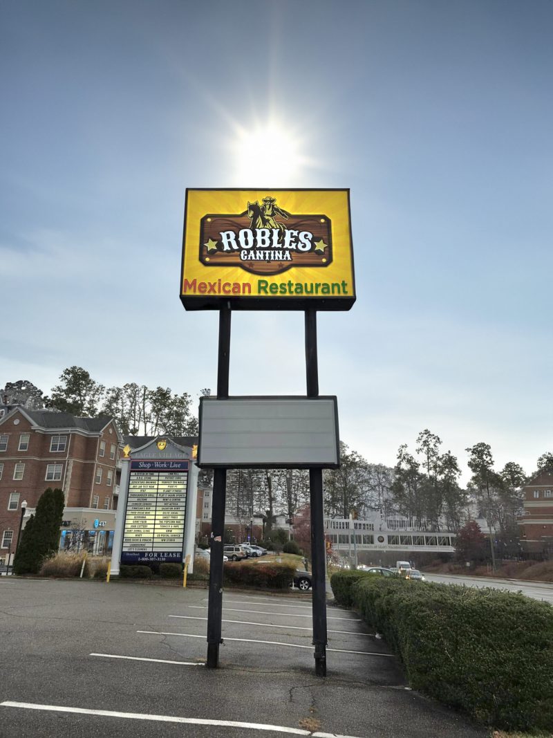 Robles Kitchen partnered with Distinct Sign Solutions for pylon sign installation in Fredericksburg.