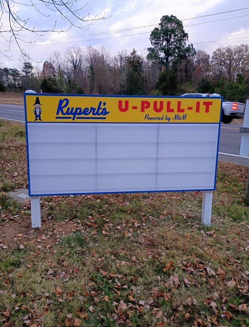 M&M Auto partnered with Distinct Sign Solutions for Menu board in Stafford.