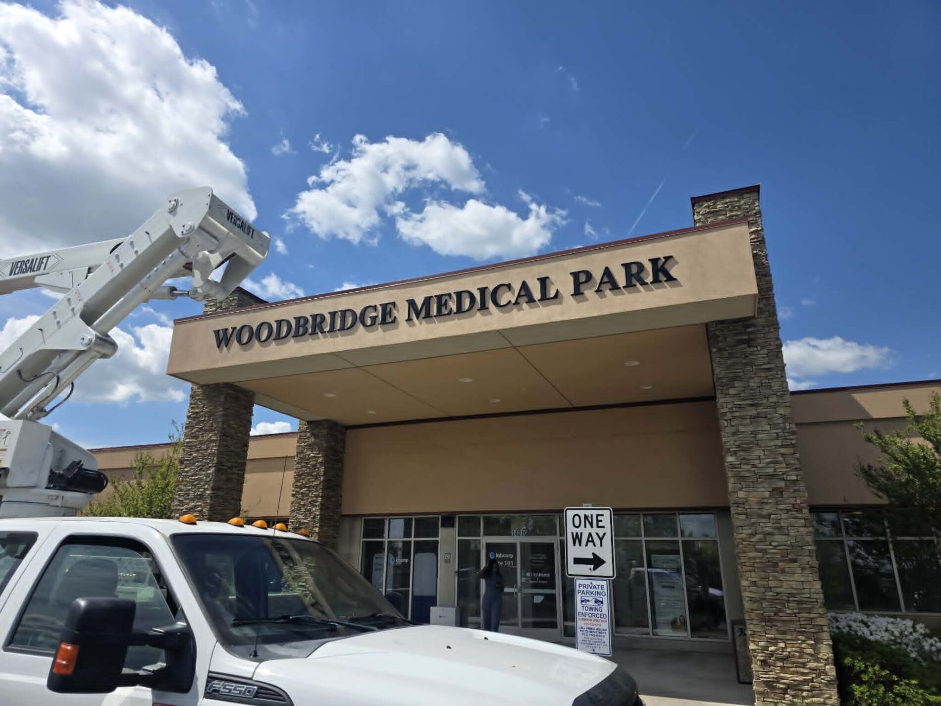 REACS Management partnered with Distinct Sign Solutions for Acrylic sign in Prince William.