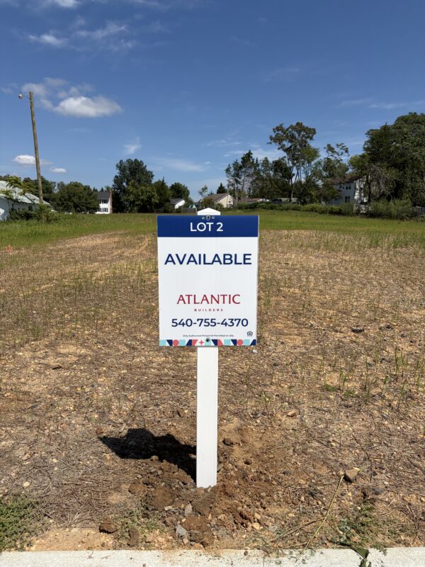 Atlantic Builders’s real estate signs